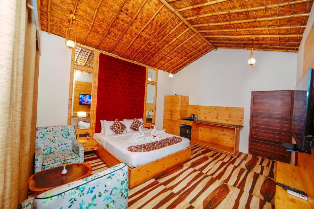 5 Senses Corbett Richness Luxuries Resort ! Destination Wedding & Corporate Events Rāmnagar Buitenkant foto